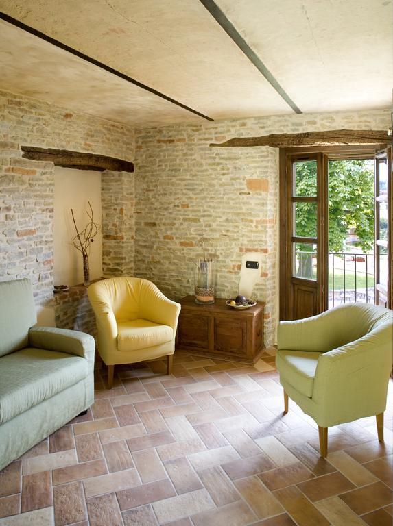 Relais Montemarino Hotel Borgomale Luaran gambar