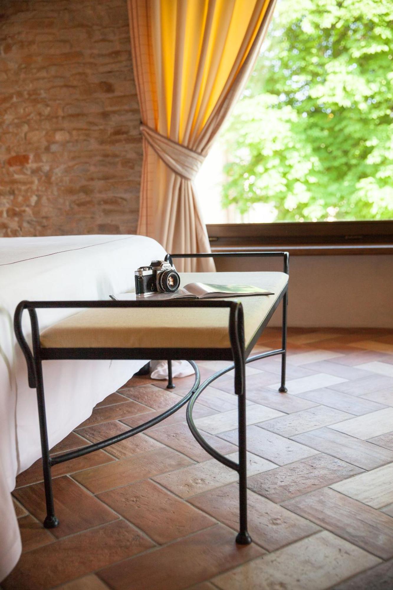 Relais Montemarino Hotel Borgomale Luaran gambar